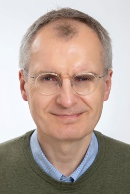 Headshot of Christoph Licht