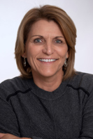 Headshot of Lisa Berardo